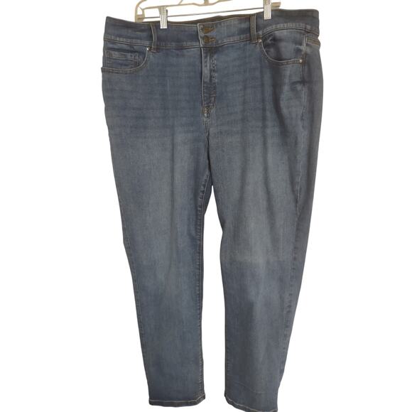 Lane Bryant High Rise Tighter Tummy Straight Leg Jeans 24 Classic Normcore - Picture 1 of 9
